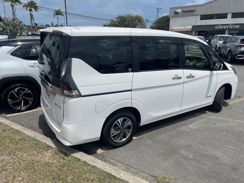 Nissan Serena 2022