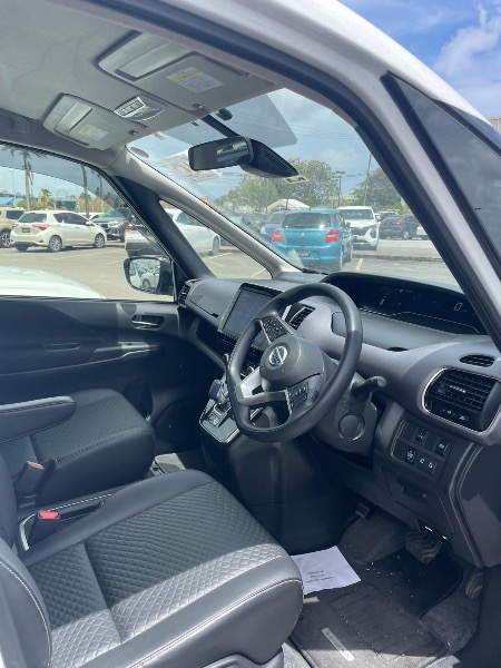 Nissan Serena 2022
